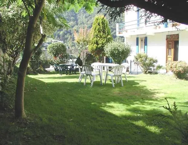 Charmant T2 Avec Jardin, 4 Pers, Coeur De Village Cauterets 0*,