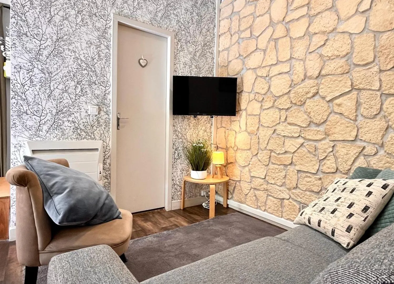 Charmant T2 Avec Jardin, 4 Pers, Coeur De Village Cauterets Apartment